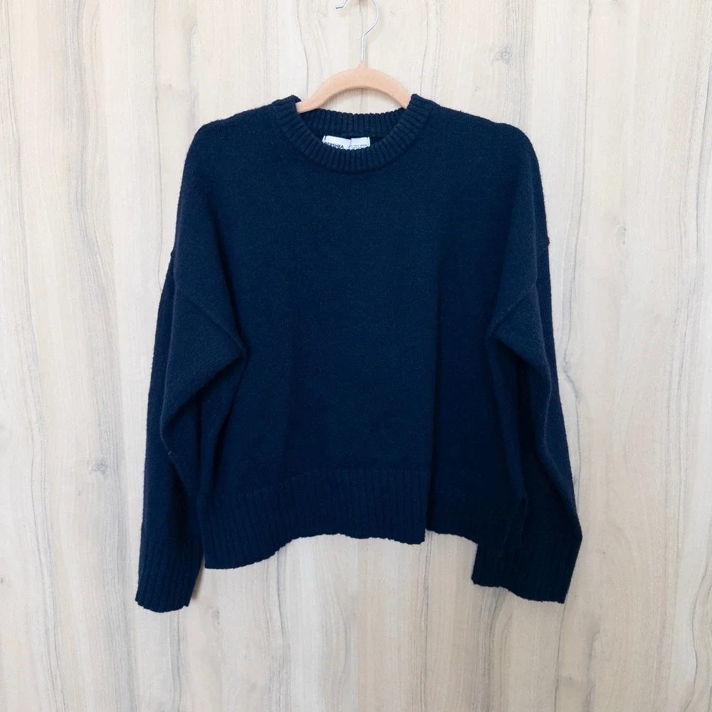 Womens Wool‎ Sweater Small Navy Crewneck Oversized Cropped Boxy Preppy Classic